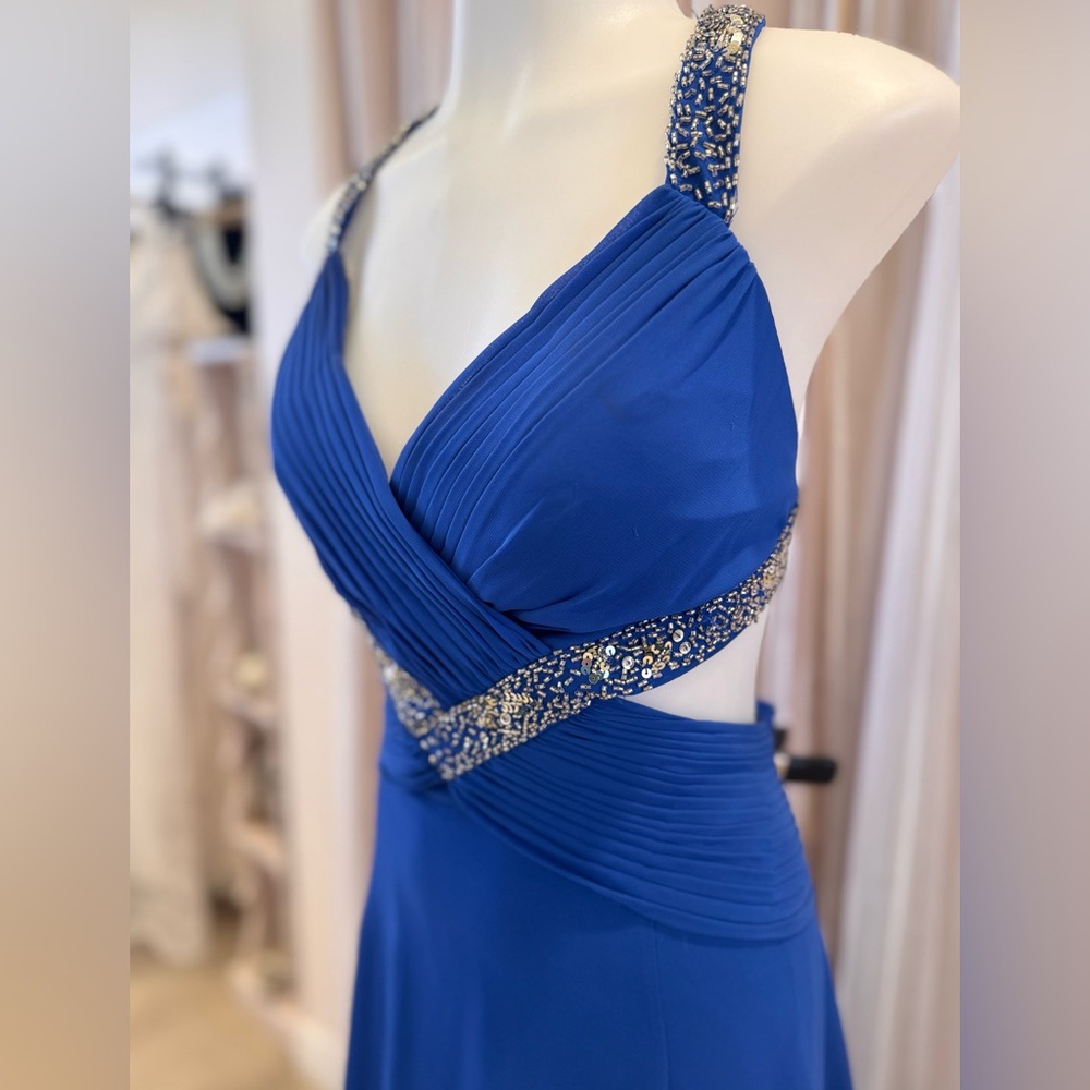David’s Bridal Elegant Blue Evening Gown blue formal dress - Picture 5 of 11